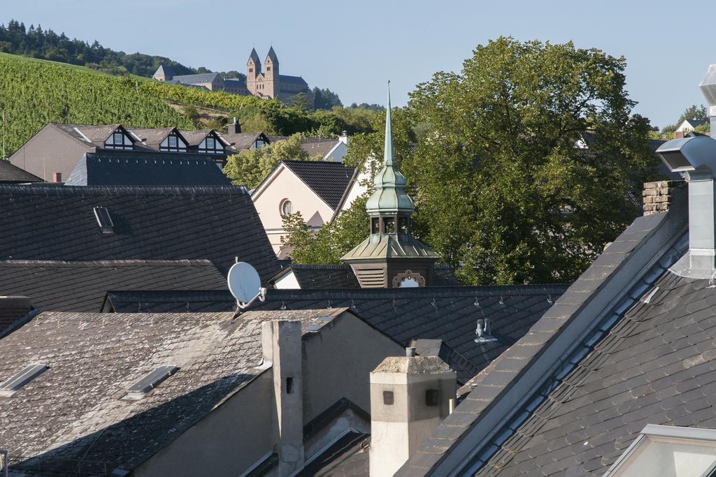 Hajo'S Germania Lodge & Irish Pub Rüdesheim am Rhein Buitenkant foto